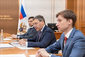 Участники V Конгресса молодых ученых рассказали Валерию Фалькову о вкладе своих разработок в достижение национальных целей России